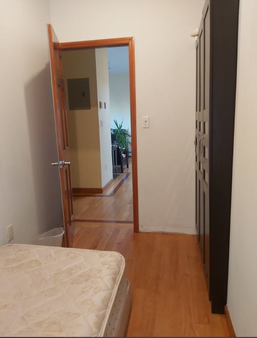 '585 One Room For 1 Person, LongTerm (Bensonhurst' Room to Rent from