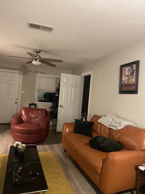 'Vacant Room Avaliable ' Room to Rent from SpareRoom