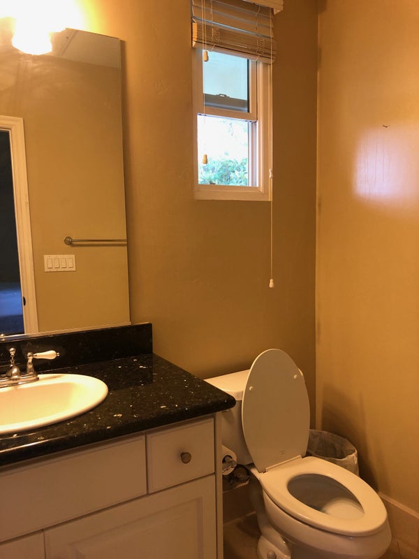 'Wonderful furnished room, private bath/Entrance' Room to Rent from