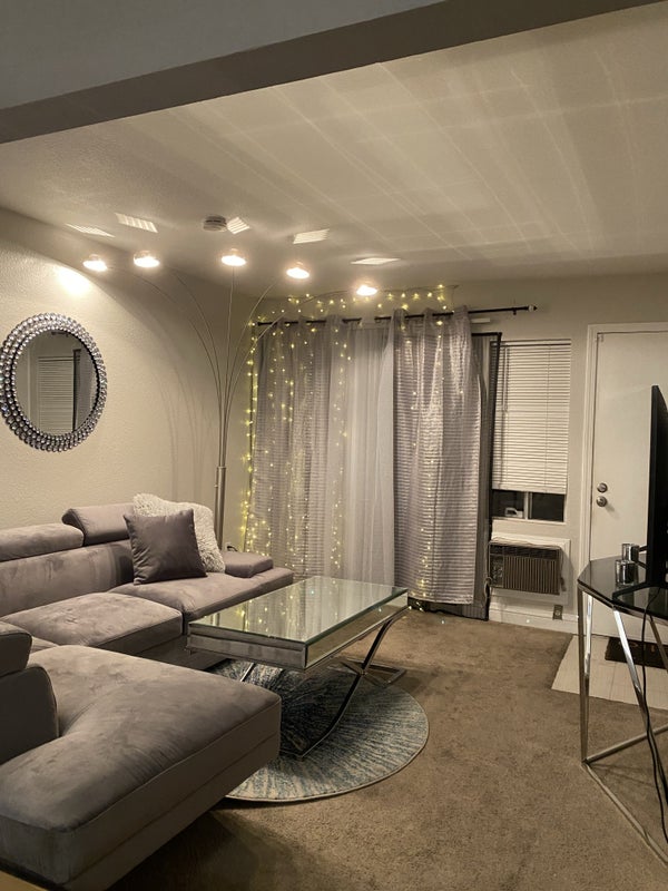 'Room For Rent All Utilities Included' Room to Rent from SpareRoom