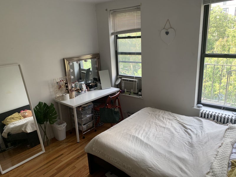 'Manhattan Chinatown Private Room For Rent' Room to Rent from SpareRoom