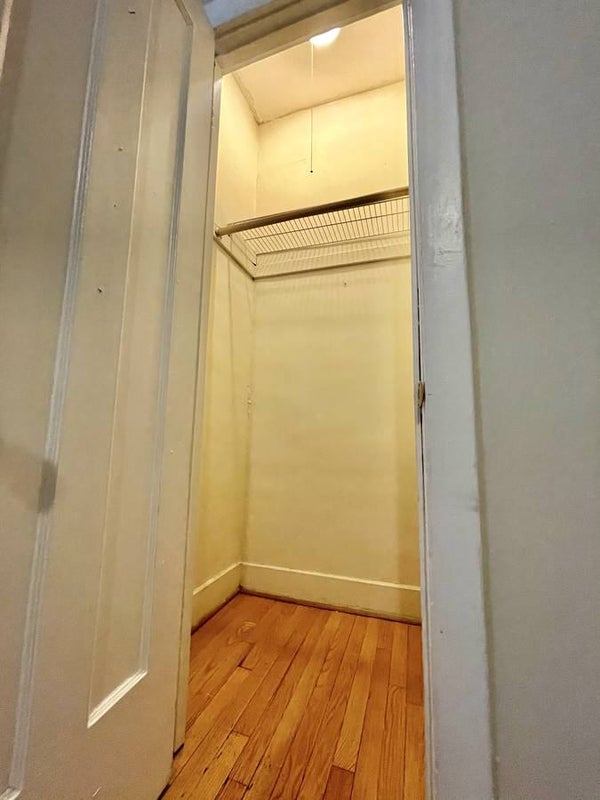 'Spacious Room for Rent Koreatown' Room to Rent from SpareRoom