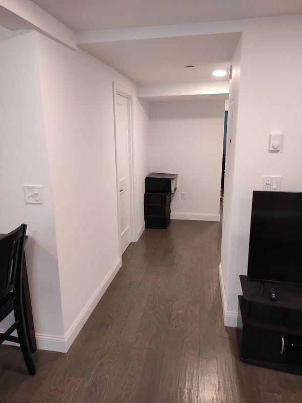 'Recently Renovated And Furnished Apartment Fenway' Room to Rent from