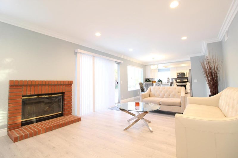 'Room for Rent near Canyon Crest ' Room to Rent from SpareRoom