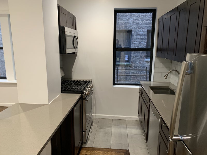 'No Deposit,Room Rent,Columbia University Hospital' Room to Rent from