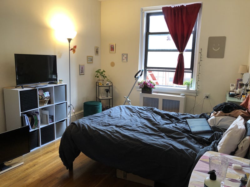 'Private room up for rent in Downtown White Plains ' Room to Rent from