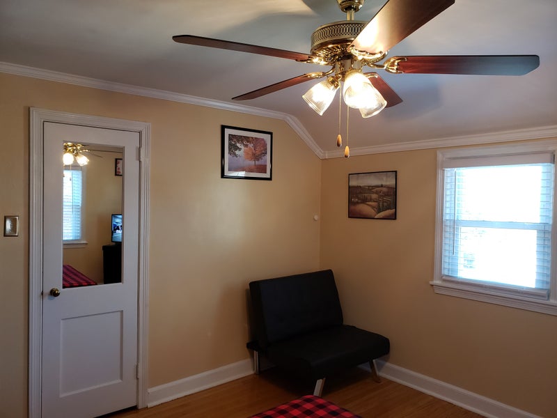 'Room For Rent (Utilities Included)' Room to Rent from SpareRoom