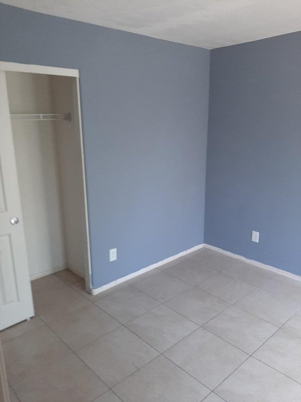 'Weekly Rooms for Rent in N LV' Room to Rent from SpareRoom