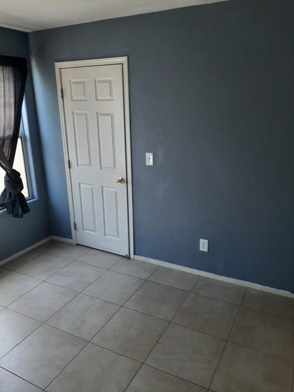 'Weekly Rooms for Rent in N LV' Room to Rent from SpareRoom