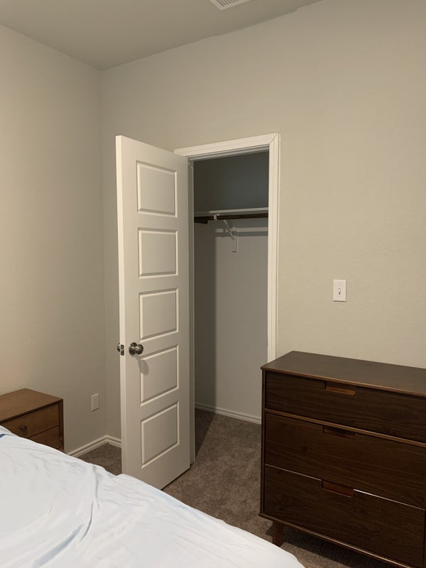 'Room Available w/ utilities included ' Room to Rent from SpareRoom