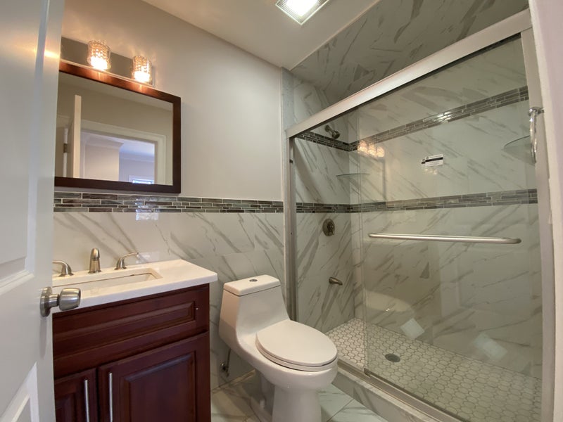 '32 Sumner Street Apt w/ beautiful interior!' Room to Rent from SpareRoom