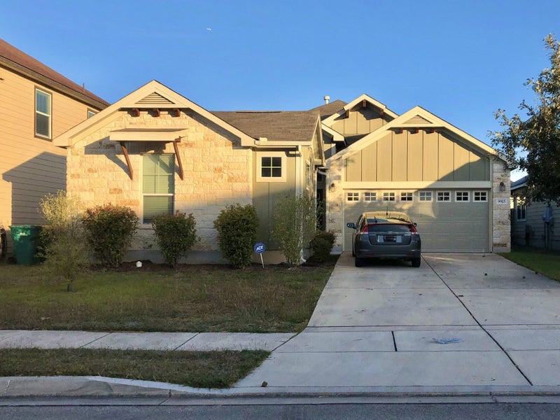 'ROOM for rent in Converse, TX!' Room to Rent from SpareRoom