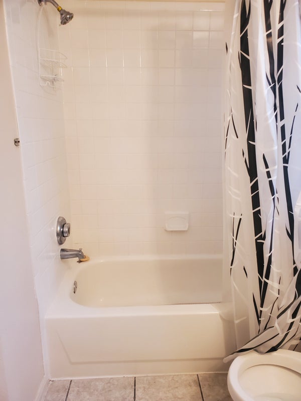 'Private room with private bath **all bills **' Room to Rent from SpareRoom