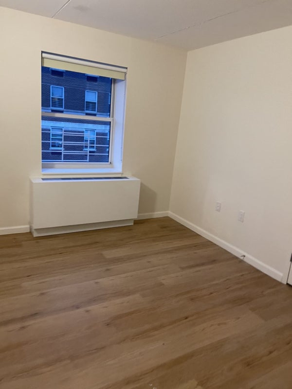 'Room for Rent, Bedford Park Area of the Bronx' Room to Rent from SpareRoom