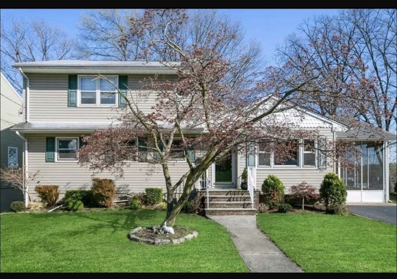 'Roommate for Totowa' Room to Rent from SpareRoom