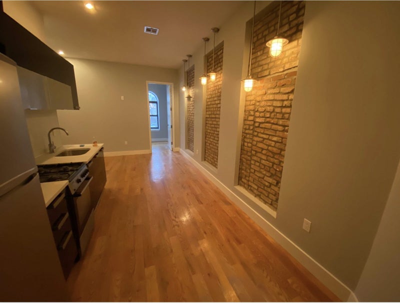 'Newly Renovated Apartment /BedStuy' Room to Rent from SpareRoom
