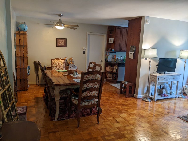 'Apartment to share in Glover Park' Room to Rent from SpareRoom
