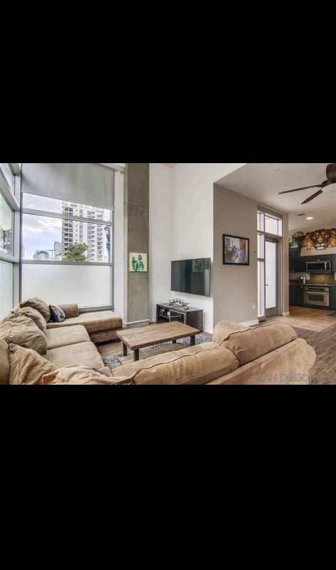 Picture of 'Luxury Downtown Living!' Room to Rent from SpareRoom