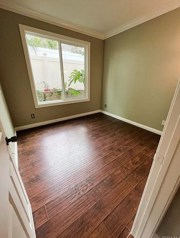 '1300 Room in Aliso Viejo 4b2.5b 2 story house' Room to Rent from