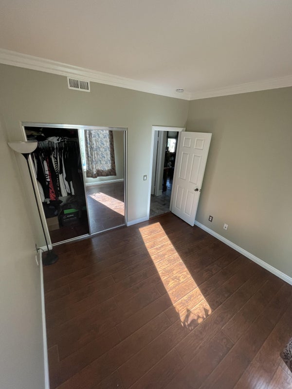 '1300 Room in Aliso Viejo 4b2.5b 2 story house' Room to Rent from