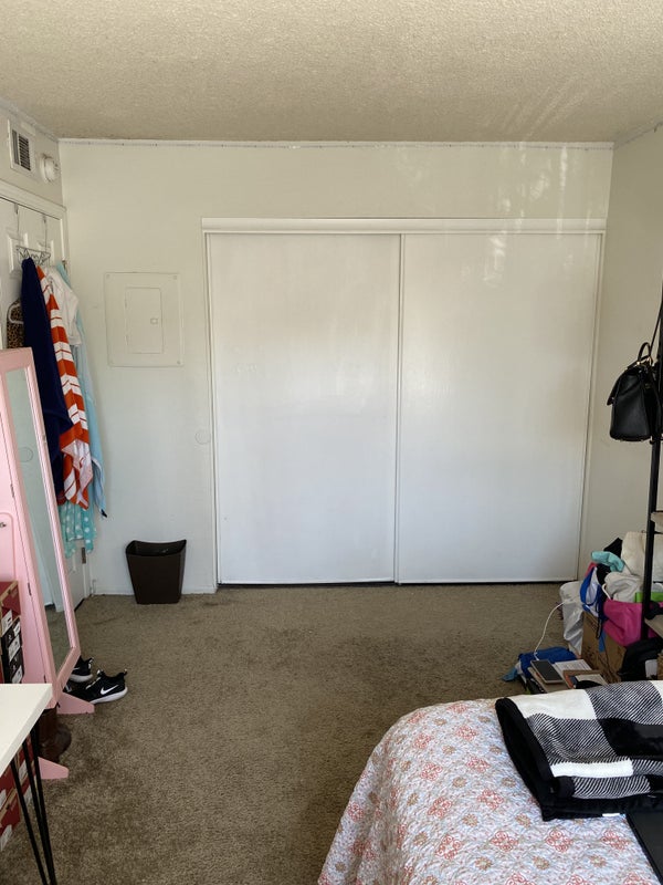 'King Bed Size Room For Rent In Garden Grove ' Room to Rent from SpareRoom