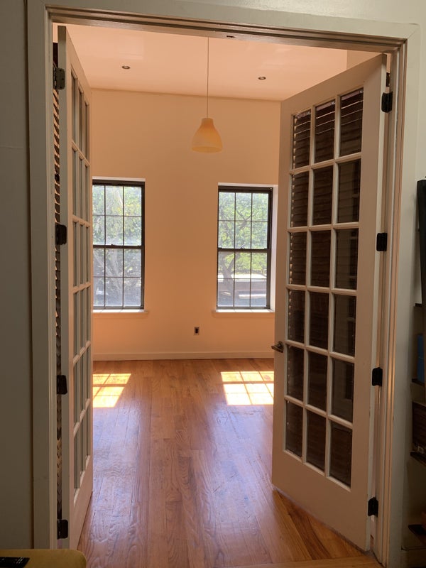 'Beautiful sunlit room in Bedstuy' Room to Rent from SpareRoom