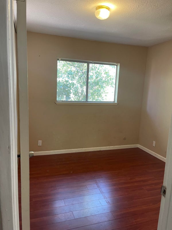 'Rooms for rent in Riverwest Neighborhood' Room to Rent from SpareRoom