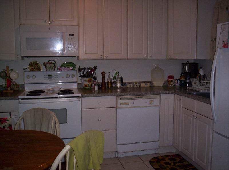 'Single Room in 2 bedroom house in Holiday City' Room to Rent from