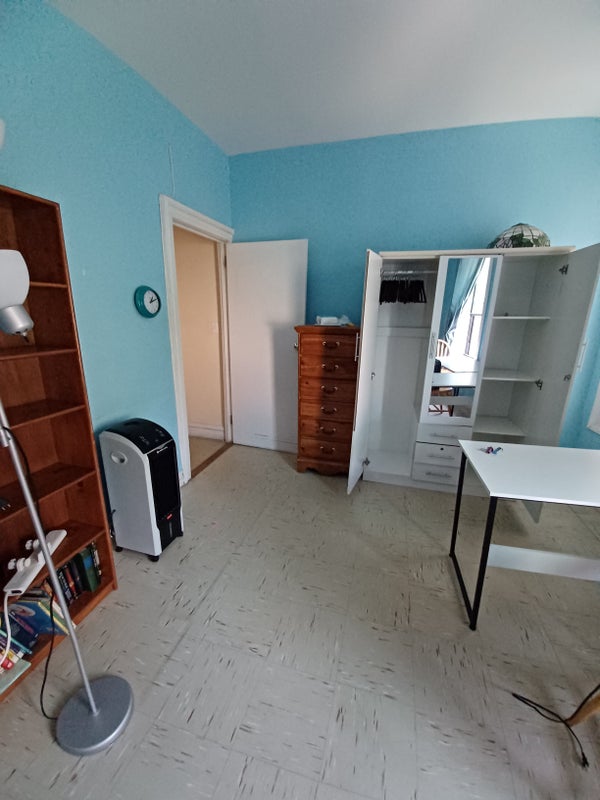 'Room for Rent for college/professionals ' Room to Rent from SpareRoom