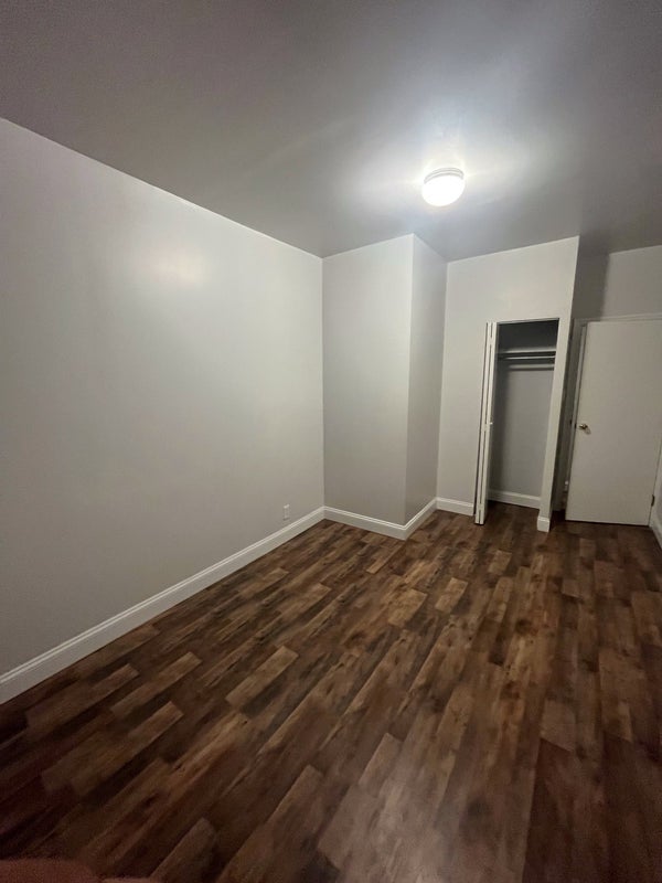 Photo inspiration: Gallery Detail: Spacious Affordable Room In Hamilton Heights Room To Rent From