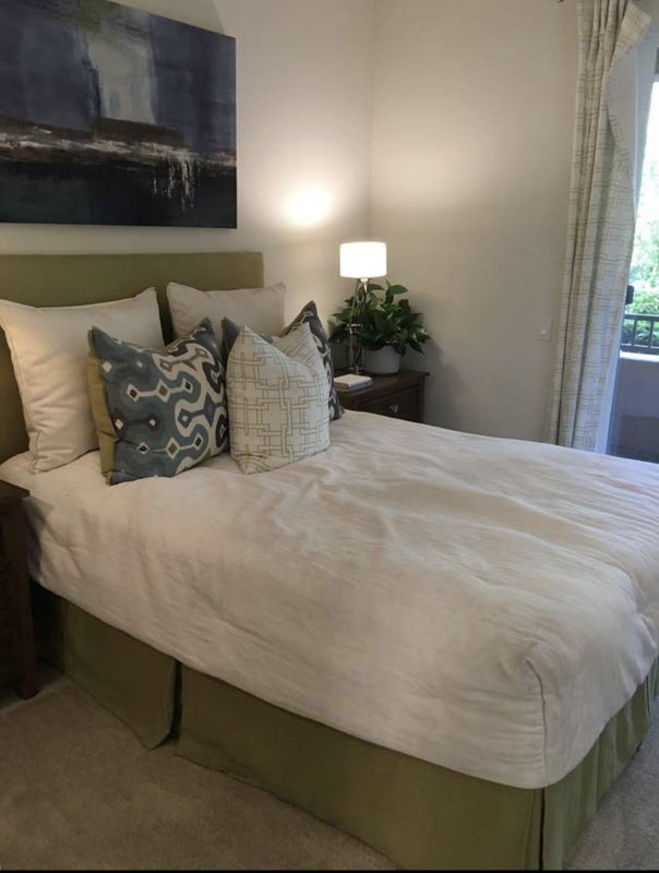 'Private Room Private Bath' Room to Rent from SpareRoom