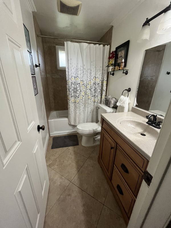 'Rooms for rent Porter RanchNorthridge Area ' Room to Rent from SpareRoom