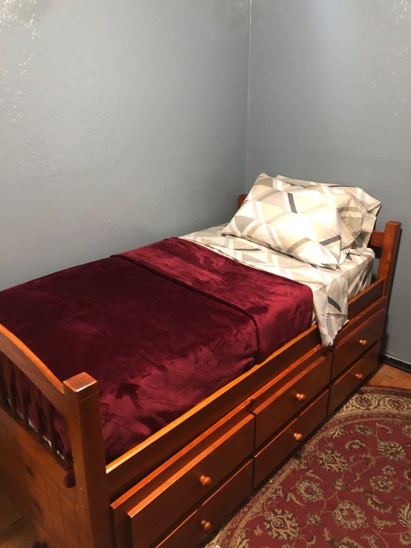 '2 rooms for rent, Near train' Room to Rent from SpareRoom