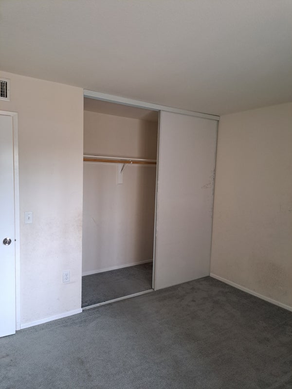 '1 or 2 bedroom near the strip, downtown, UNLV' Room to Rent from SpareRoom