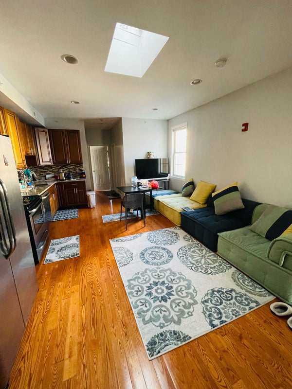 '2bed2bath Apartment for rent' Room to Rent from SpareRoom