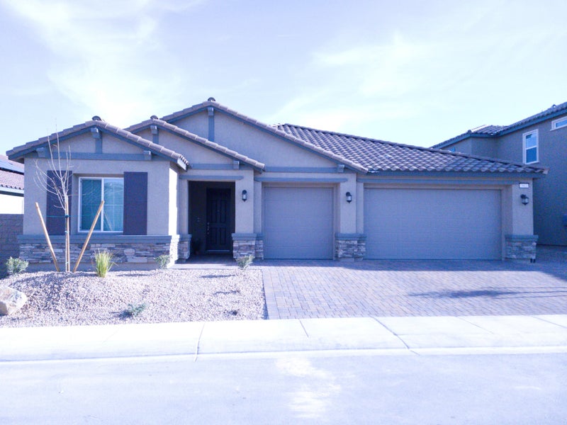 'Large Room for Rent in Aliante!' Room to Rent from SpareRoom