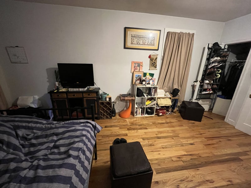 '2 rooms available in Flatbush/Ditmas area' Room to Rent from SpareRoom