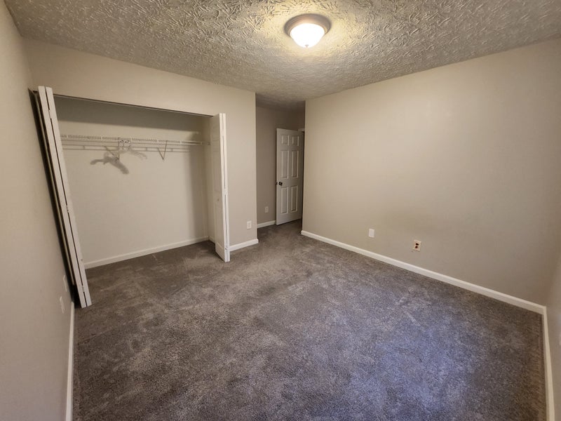 'Private Bedroom in Home in Lawrenceville / Dacula' Room to Rent from