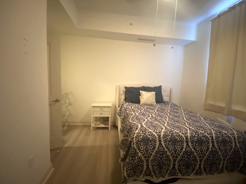 'Move In Ready Apt Near Las Olas In Ft Lauderdale' Room to Rent from