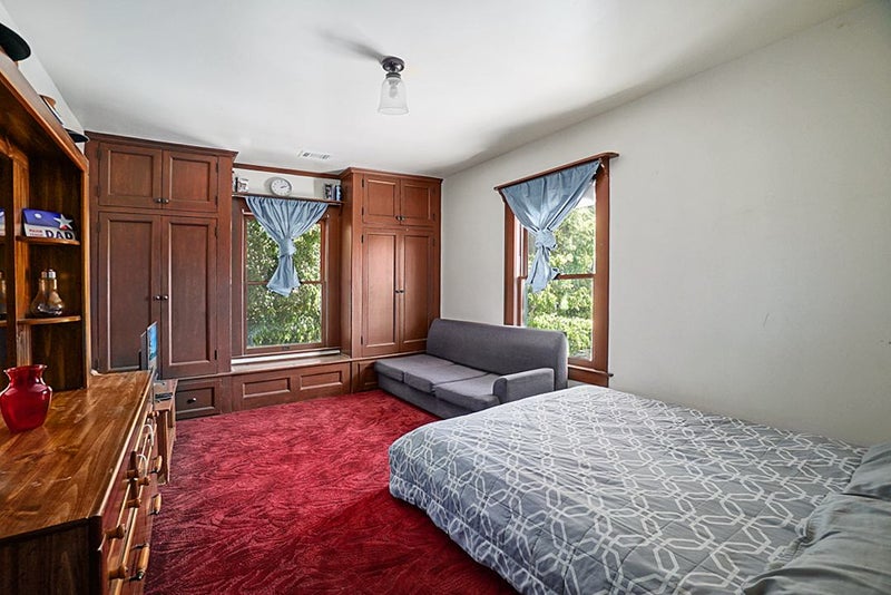 'Room Available Uptown Whittier Aera' Room to Rent from SpareRoom