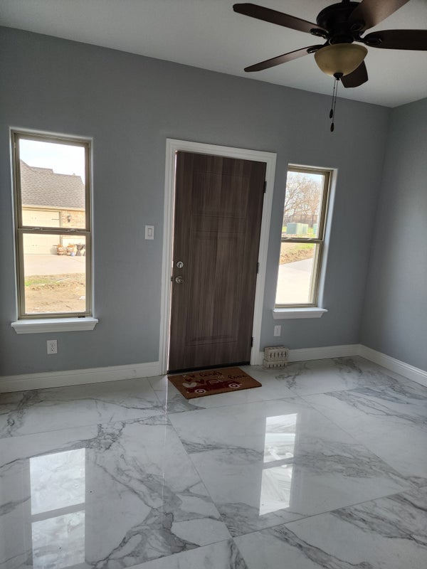 'Private mother inlaw suite' Room to Rent from SpareRoom