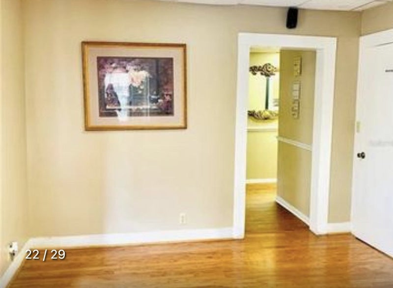 'Rooms 4 Rent Beautiful Historic Home Dwntn Deland' Room to Rent from