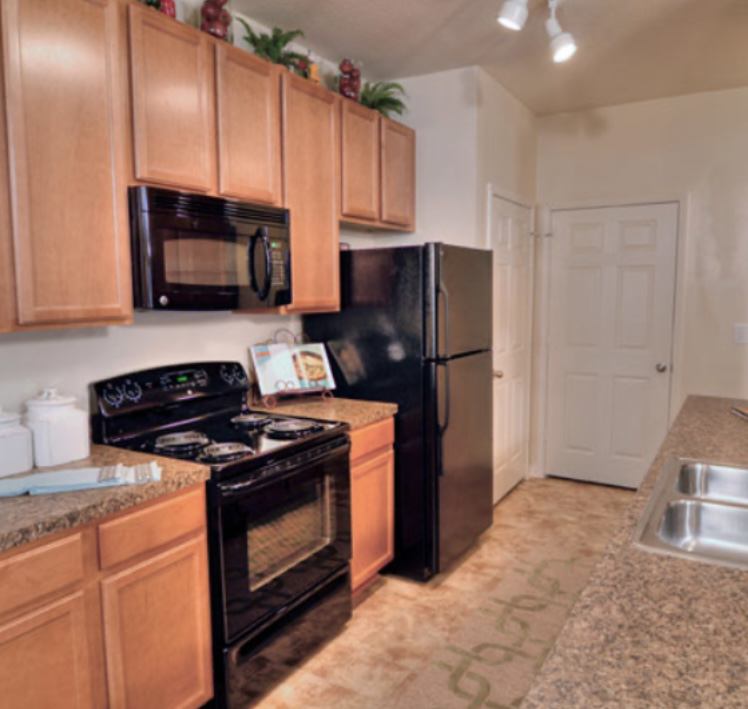 Photo inspiration: Fresh Look at Apartment Room Available In Upscale Community Room To Rent From
