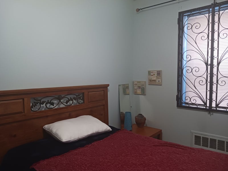 'Artsy Single Room With Outdoor Space Bensonhurst' Room to Rent from