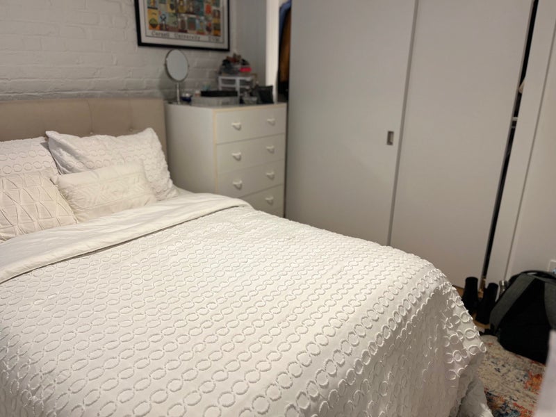 'Looking for Roommate In cobble hill' Room to Rent from SpareRoom