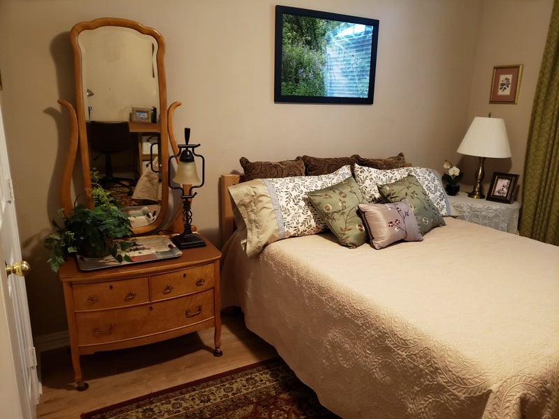 'Private Room/Private Bath Valley Ranch' Room to Rent from SpareRoom