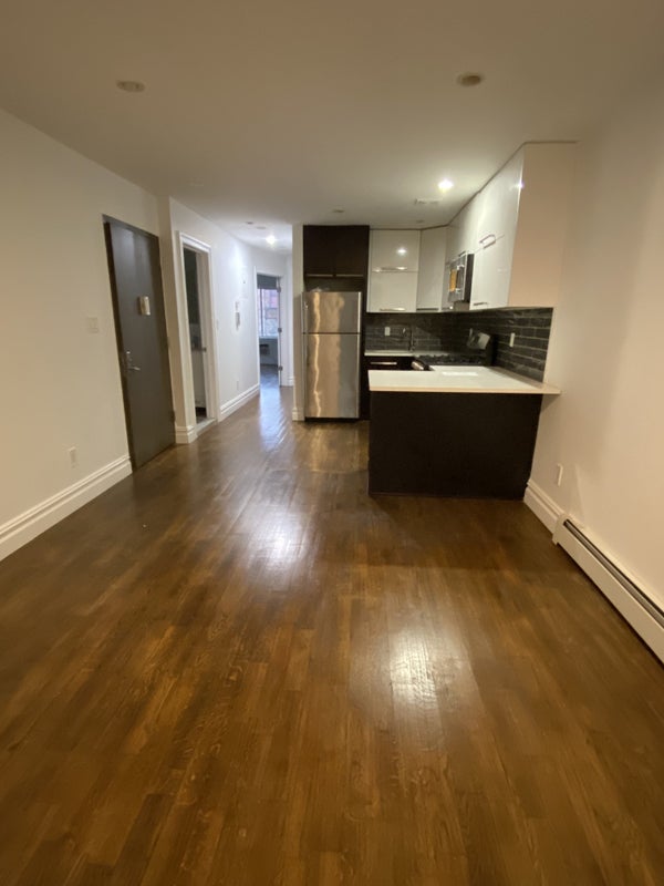 '1 Room Available In BedStuy 3 Bed 2 Bath W/D 6/1' Room to Rent from