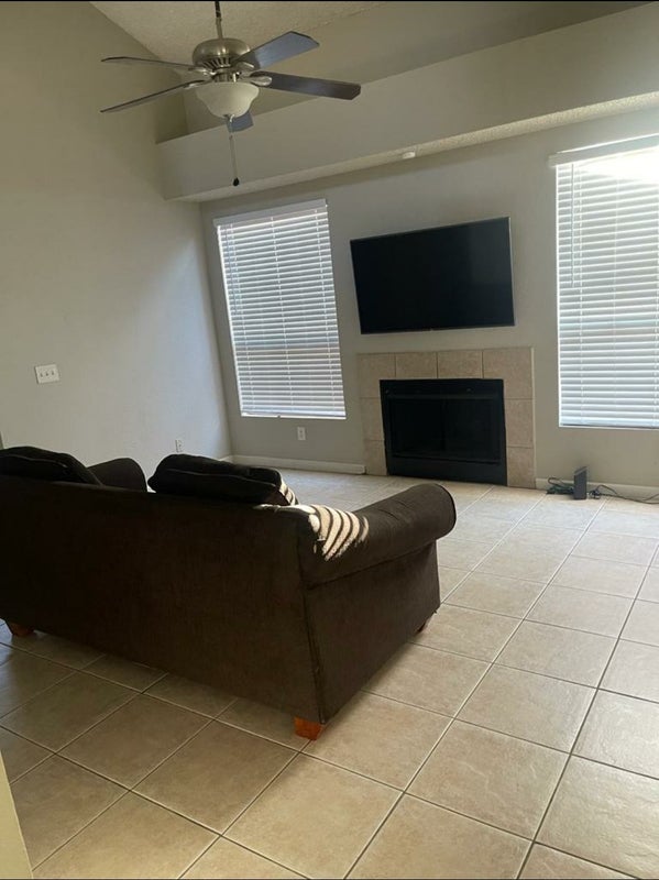 '3 rooms for rent in peoria area' Room to Rent from SpareRoom