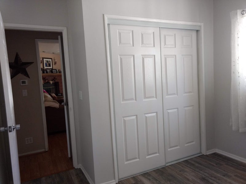 'Room for rent in a house in Northridge' Room to Rent from SpareRoom