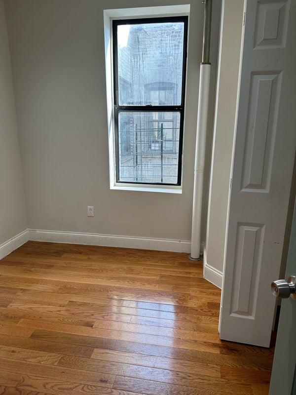 'Room for sublet in East Harlem' Room to Rent from SpareRoom